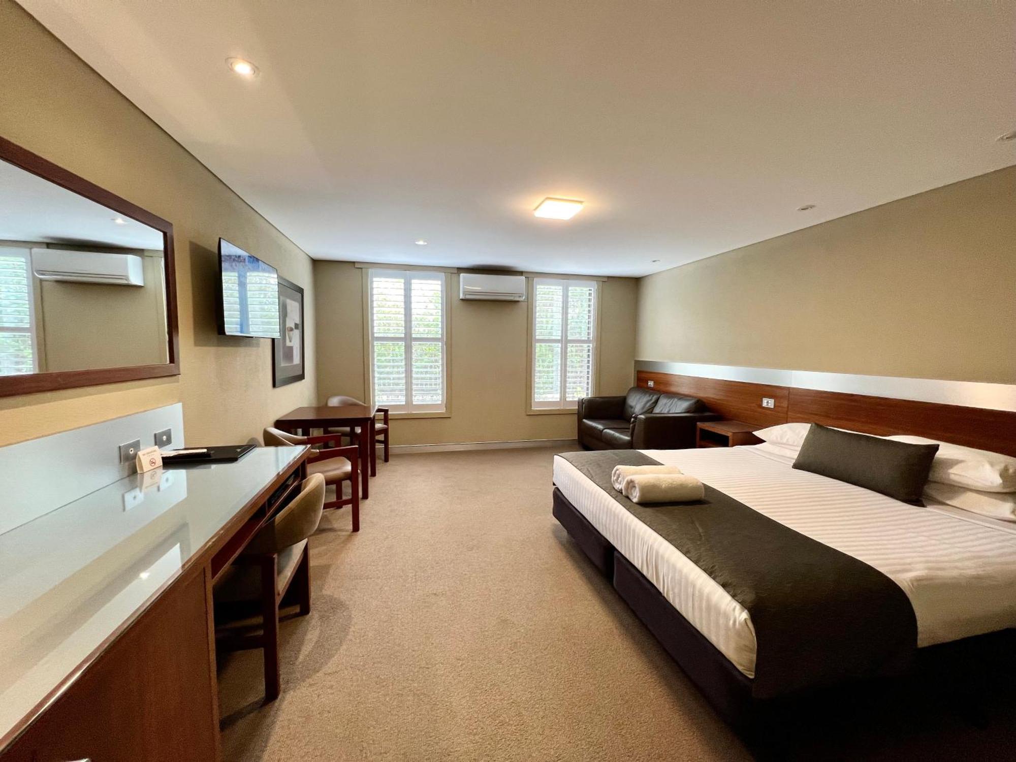 Seacombe House Motor Inn Port Fairy Exterior foto
