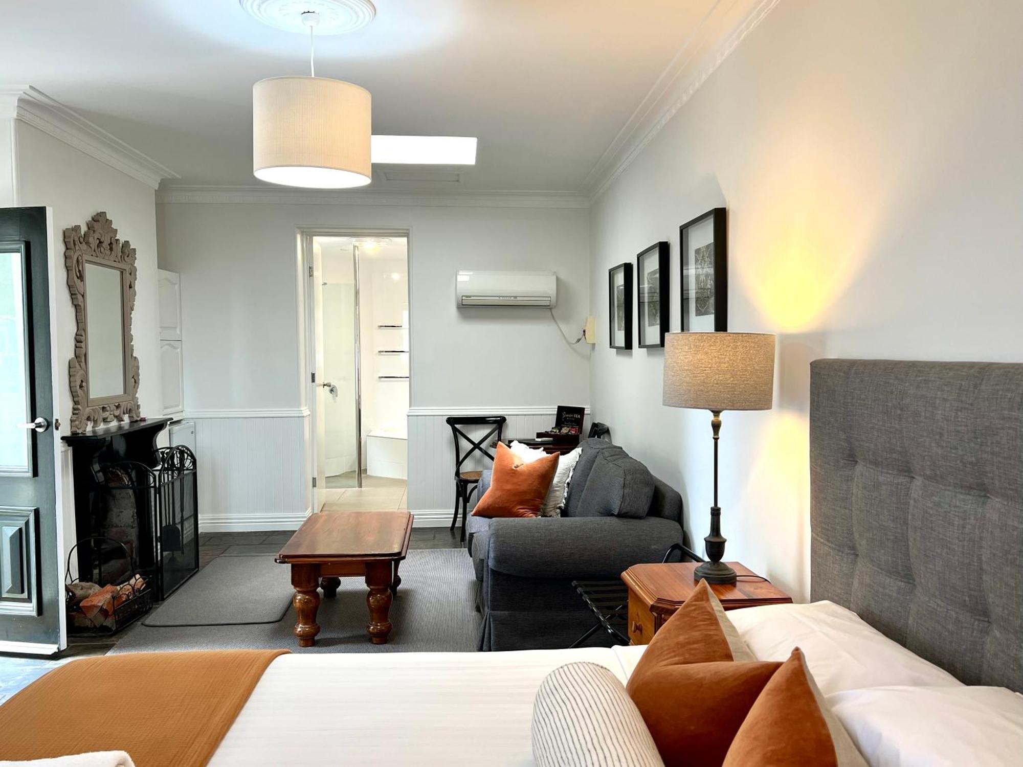 Seacombe House Motor Inn Port Fairy Exterior foto