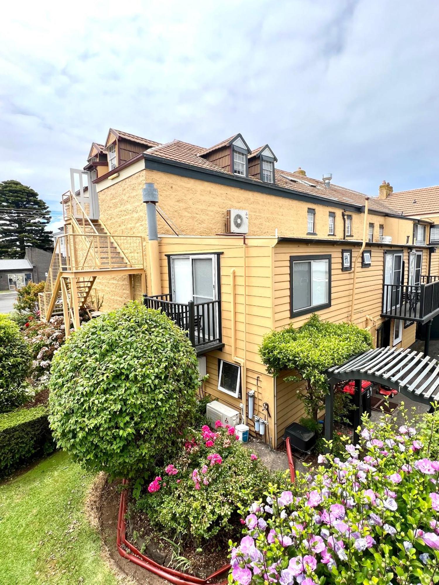 Seacombe House Motor Inn Port Fairy Exterior foto