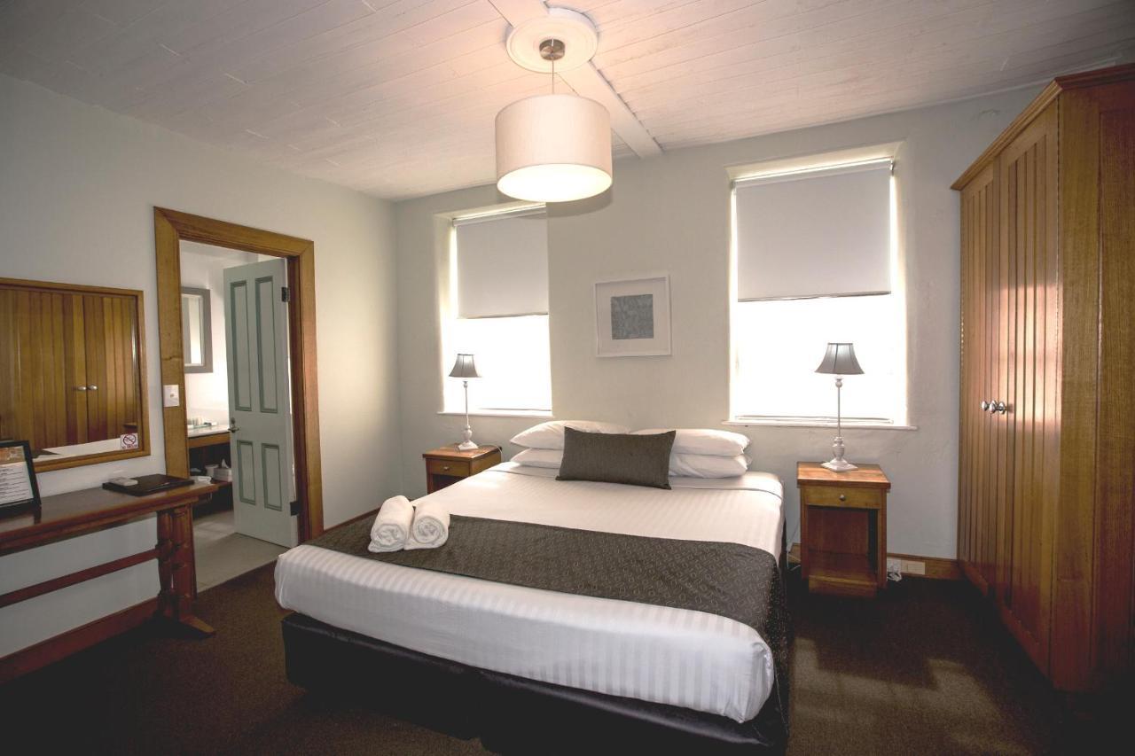 Seacombe House Motor Inn Port Fairy Exterior foto